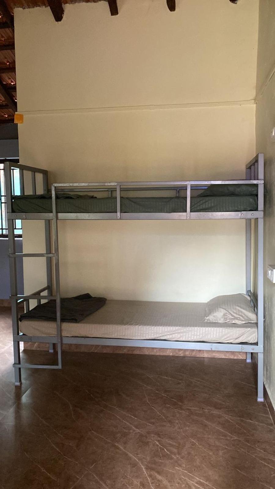 Tusker Tribe Hostel Гокарна Экстерьер фото